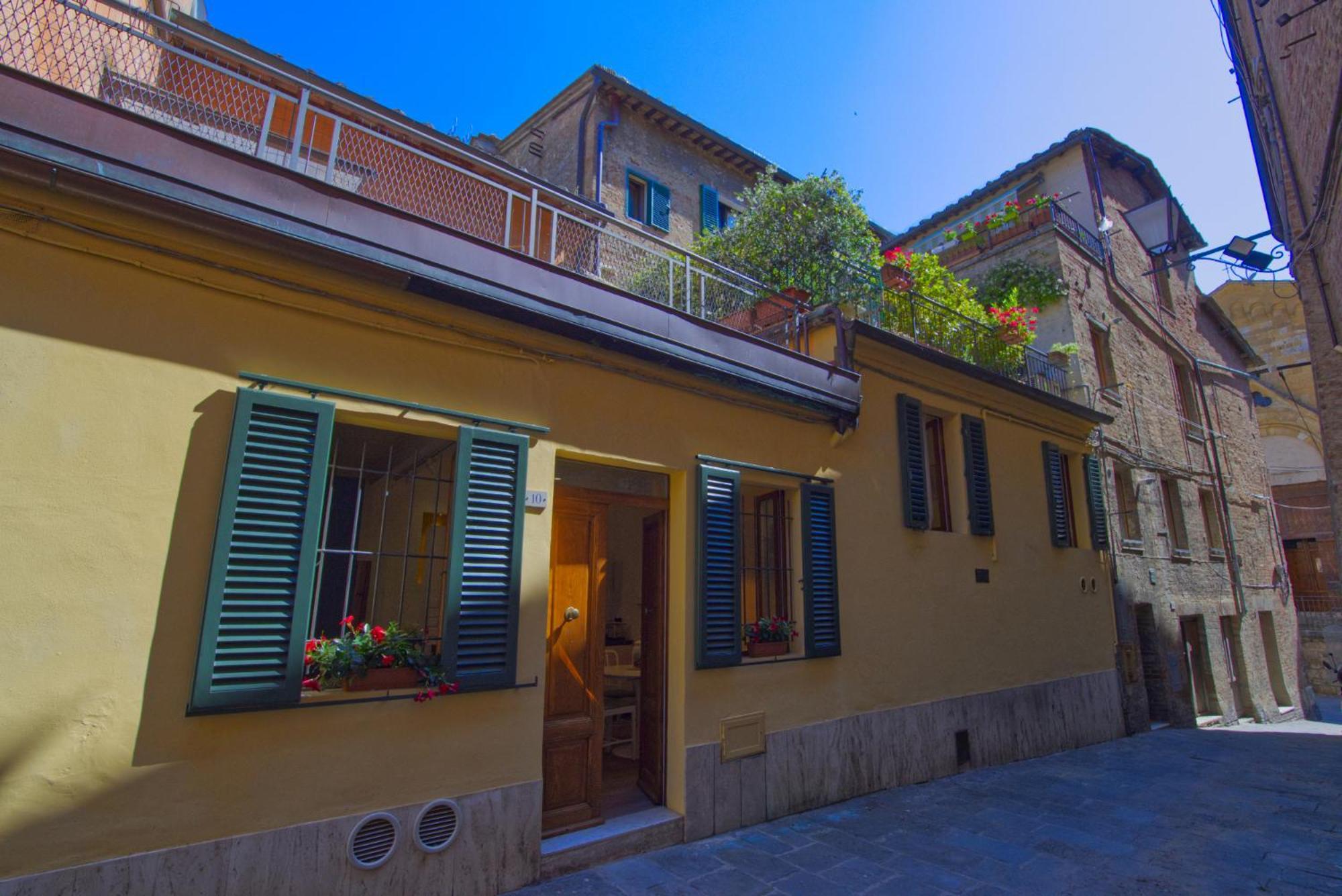 Magione 10 Villa Siena Exterior photo